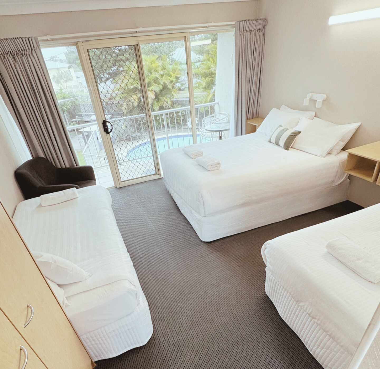 Triple Room